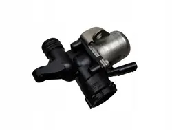 Válvula de agua Mercedes OEM A2722000031 - Usada