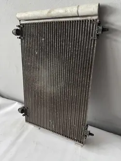 OEM 96 825 315 80 Klimakondensator für Peugeot 3008 2009-16