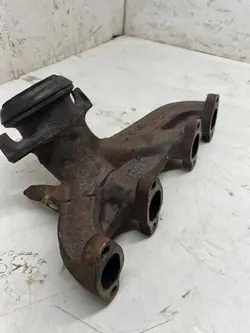 Avgasgrenrör OEM 028253033 för VW Multivan T4