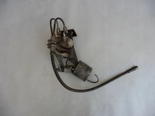 Mola corretor força travagem OEM 21113099 BOSCH image 2