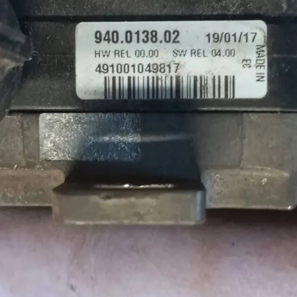 Relé ventoinha radiador Volvo V70 II OEM 940013802 image 5