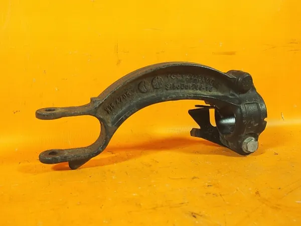 Vänster Stötdämparfäste Audi A6 4G FL OEM 8k0413037l image 3