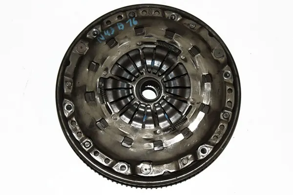 Embreagem completa BMW E60 E61 E82 E87 E90 E92 E85 Z4 N43 7560876 image 2