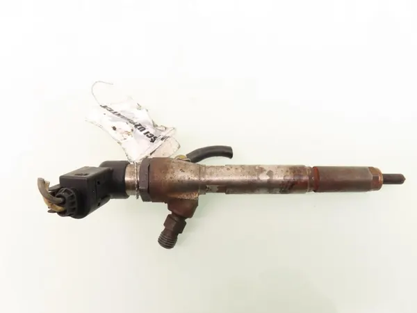 Inyector H8200294788 para Renault Megane III 1.5 DCI image 2