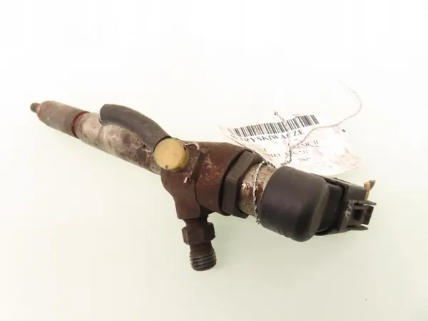 Inyector H8200294788 para Renault Megane III 1.5 DCI image 3