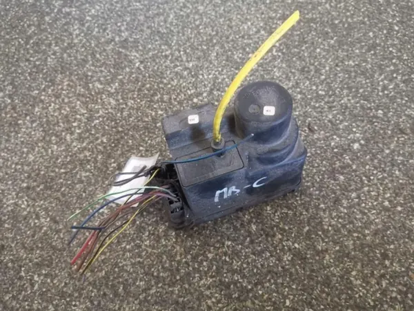 Zentralverriegelung Vakuumpumpe OEM 2028001948 Mercedes-Benz image 2
