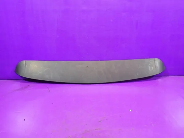 Spoiler traseiro Citroen C4 I 04-08 com luz de freio OEM 96811712 image 3