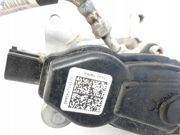 AUDI A7 S7 4G8 C7 14-18 Rechte Hintere Bremssattel TRW image 5