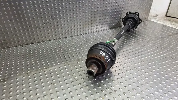 Semi-eixo esquerdo dianteiro OEM S26380099 para Audi A4 image 3