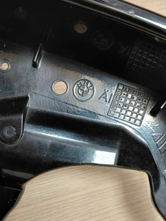 BMW F01 F07 F10 linker spiegelframe M-Pakket glans OE image 5