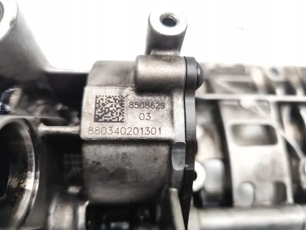 BMW X1 Öljypumppu OEM 8508629 18d Diesel image 7