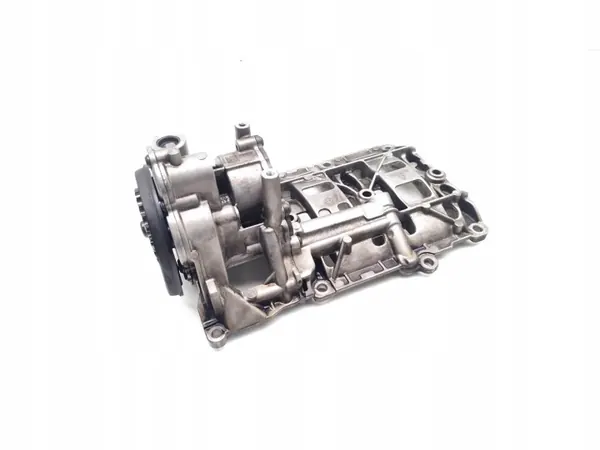 BMW X1 Öljypumppu OEM 8508629 18d Diesel image 9