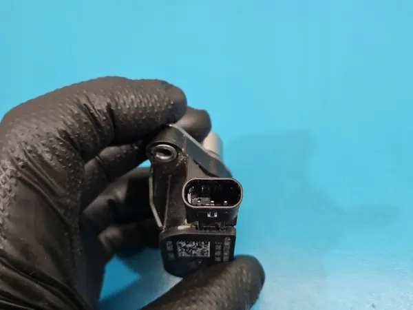 Magnetventil OEM 04E906048E für Skoda Octavia IV image 5