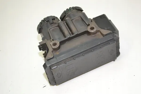 Modulateur EBS Mercedes Actros MP4 OEM A0004295824 image 3