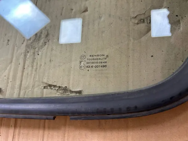 Fiat Ducato Heckscheibe OEM MAM74774 - Gebraucht image 4