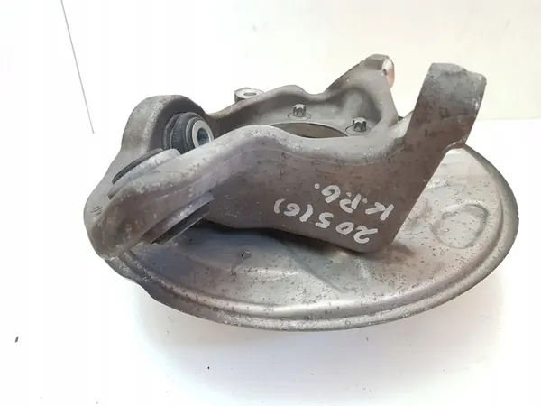 2014 Mercedes-Benz C W205 Mozzo ruota posteriore A2053500151 image 4