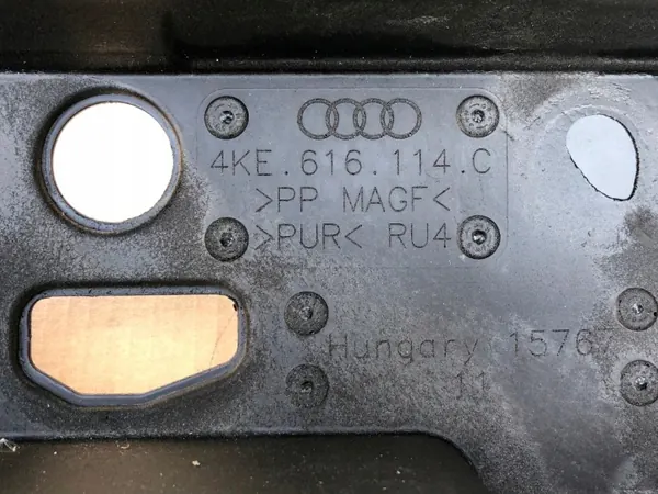 Cubierta Compresor Aire OEM 4KE616114C Audi E-tron 55 image 7