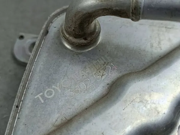 Moottoriöljynjäähdytin OEM 36025421 Lexus GS image 4