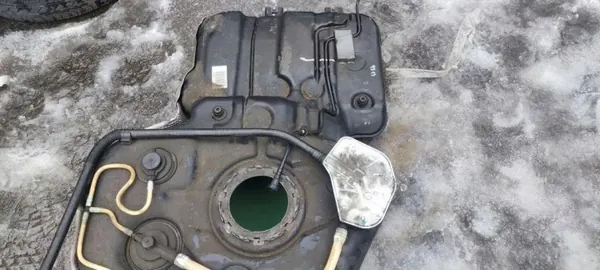 Réservoir carburant Audi Q5 SQ5 8R0201021CE Arrière image 3