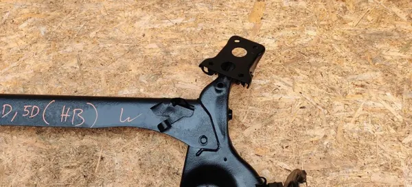 Viga de eje trasero OEM W para Fiat Stilo image 3