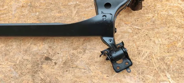 Viga de eje trasero OEM W para Fiat Stilo image 7