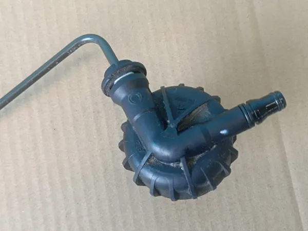 Parafuso purgador embraiagem OEM 1K0721468D para VW Tiguan image 5