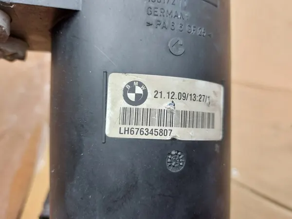Réservoir direction assistée BMW X5 E70 OEM 6763458 image 4