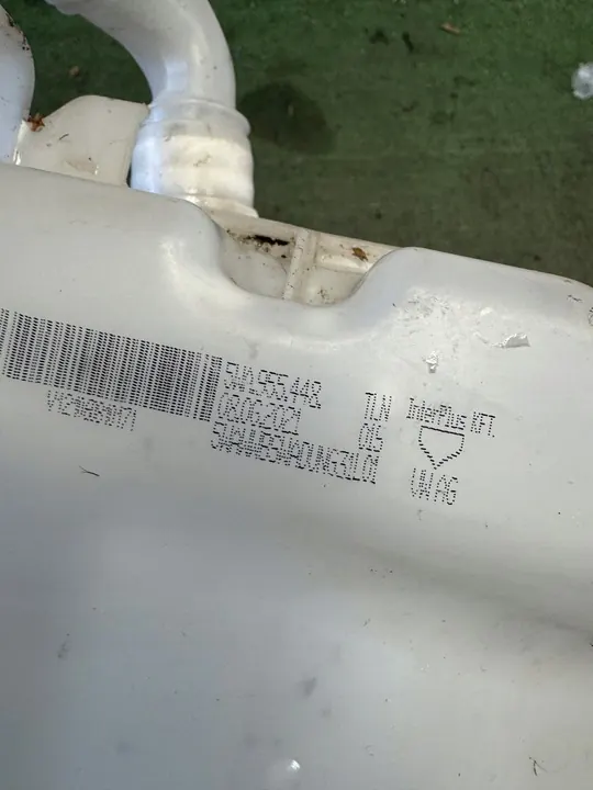 Pesunesteen Säiliö Audi Seat VW Golf VIII 5WA955453A image 6