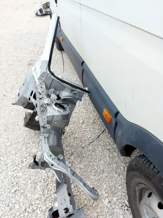OEM 1 Longeron Avant Droit pour Avensis T27 image 6