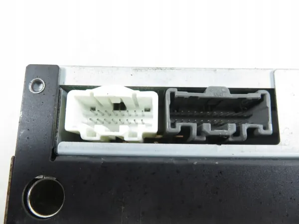 Mazda 6 CD-byttare OEM GR4B66DG0A - Begagnad image 5