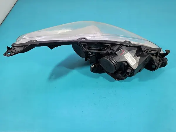 Phare gauche Peugeot 5008 OEM 9682519180 image 4