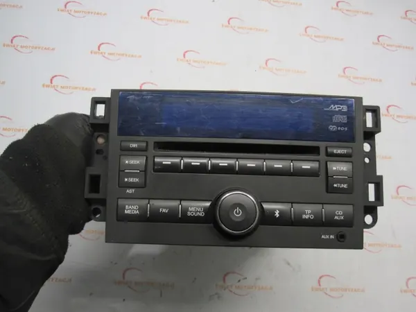 Rádio CD MP3 OEM 95193263 para Chevrolet Captiva image 2
