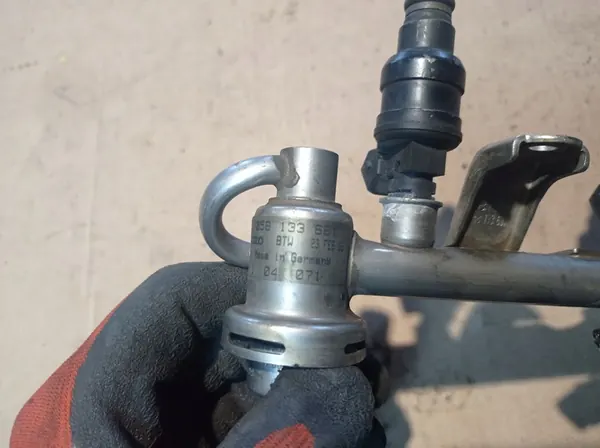 Rampe d'injecteurs Seat Skoda Audi VW image 5