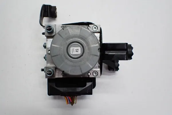 ABS-pomp OEM 6881173 6881172 voor BMW 3 F30 F31 image 3