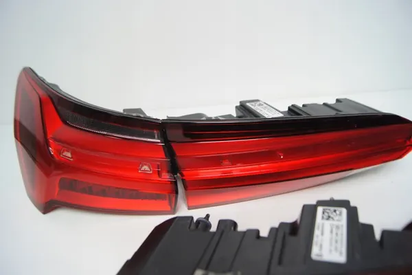 AUDI A6 4K Sedán Juego de Luces Traseras LED image 3