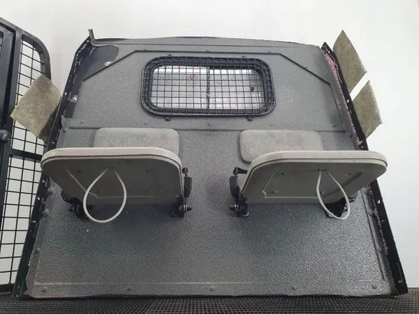 OEM AUST131989 Bulkhead Grille for Ford Transit Connect MK2 image 3