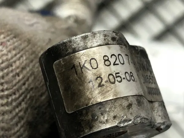 Ilmastointiputki VW Golf V 2.0 140HV 03-10 image 5