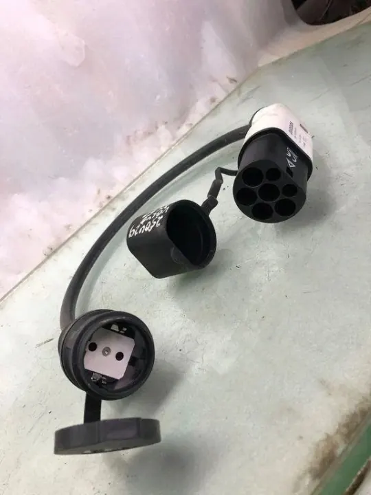 Volvo akkukaapeli OEM DS1EC26EV16P - Käytetty image 3