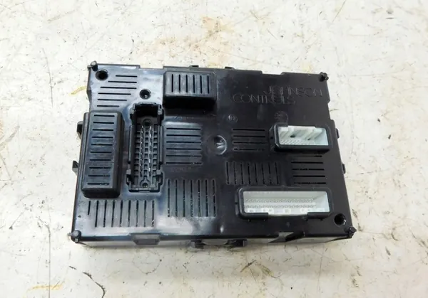 Nissan BCM-Modul OEM 284B2EM01E - Gebraucht image 5