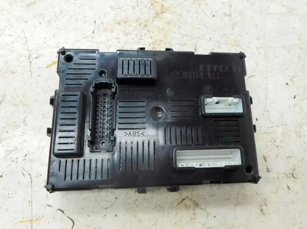 Nissan BCM-Modul OEM 284B2EM01E - Gebraucht image 6