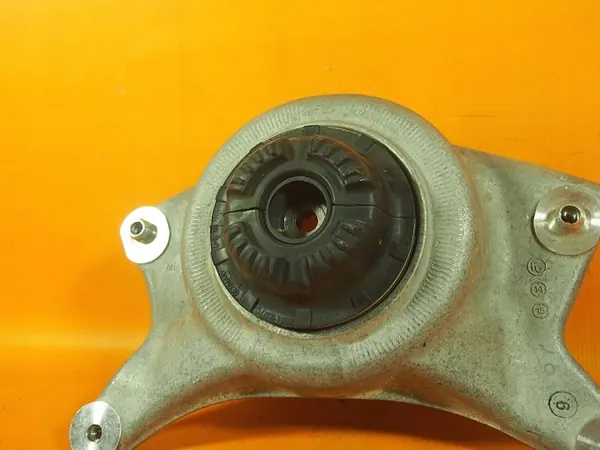 Audi A5 8T Jousituslaakeri OEM 8r0412384a - Oikea image 7