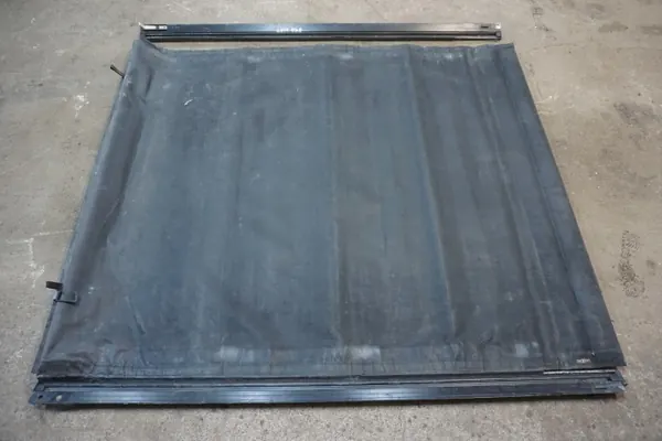Nissan D40 Planka Peite OEM - Käytetty Kunnossa image 5