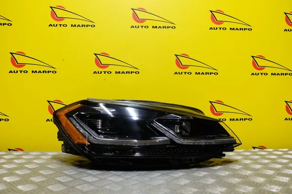 VW GOLF 7 LIFT 2016 Farol Full LED Direito OEM image 2