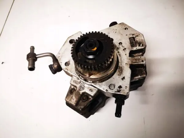 OEM 7793650 Korkeapaineinen polttoainepumppu BMW 7-sarja image 2