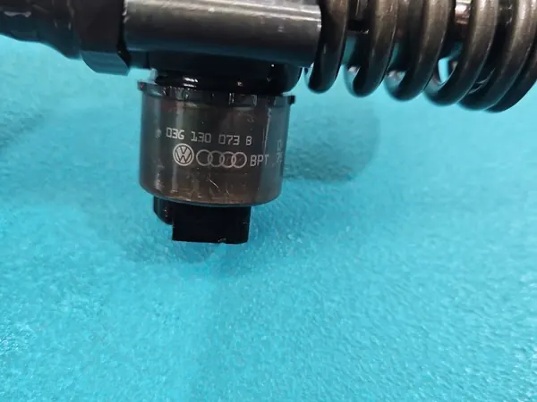 Pompe lave-glace OEM 0414720403 testée 2.0 TDI image 3