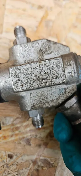 Solénoïde de vanne CNG VW Seat Skoda 2K3907631A image 5