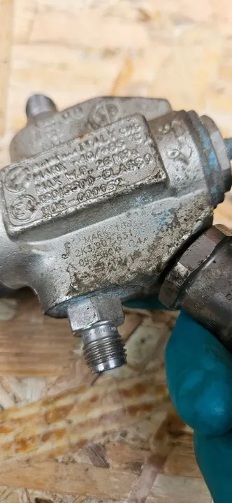 Solénoïde de vanne CNG VW Seat Skoda 2K3907631A image 7