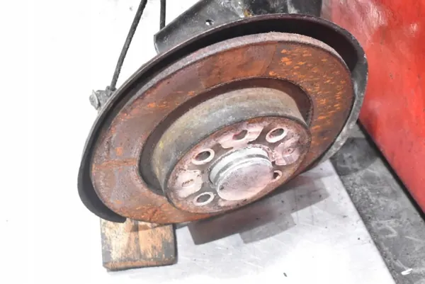 Essieu arrière OEM mamAUTO-1058755 pour Opel Corsa E image 5