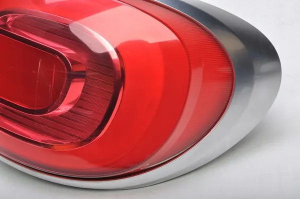 FIAT 500L Lámpara Trasera Derecha 51945058 image 4