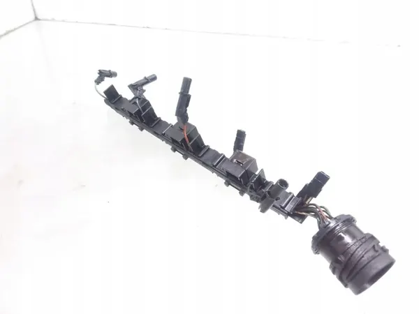 Haz de inyectores delantero OEM 03G971826A image 2